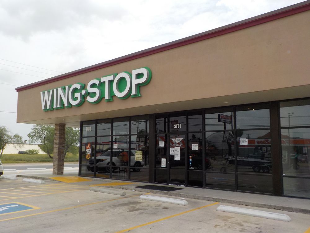 994 E Hidalgo Ave, Raymondville, TX 78580